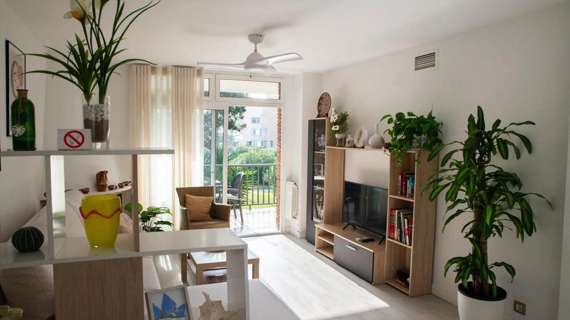 Wonderful Apartment In Gava. Barcelona  Gavà